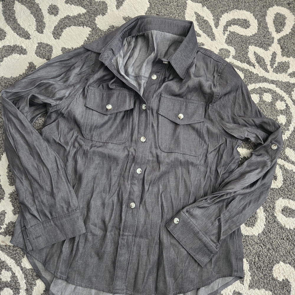 Gray Long Sleeve Button-Up Shirt NEW